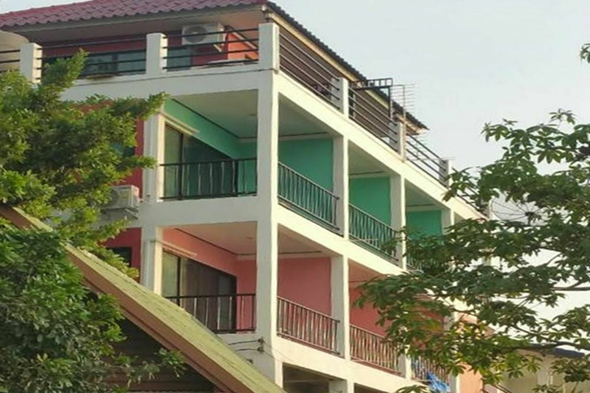 Ocean View Resort - Koh Sichang Eksteriør billede